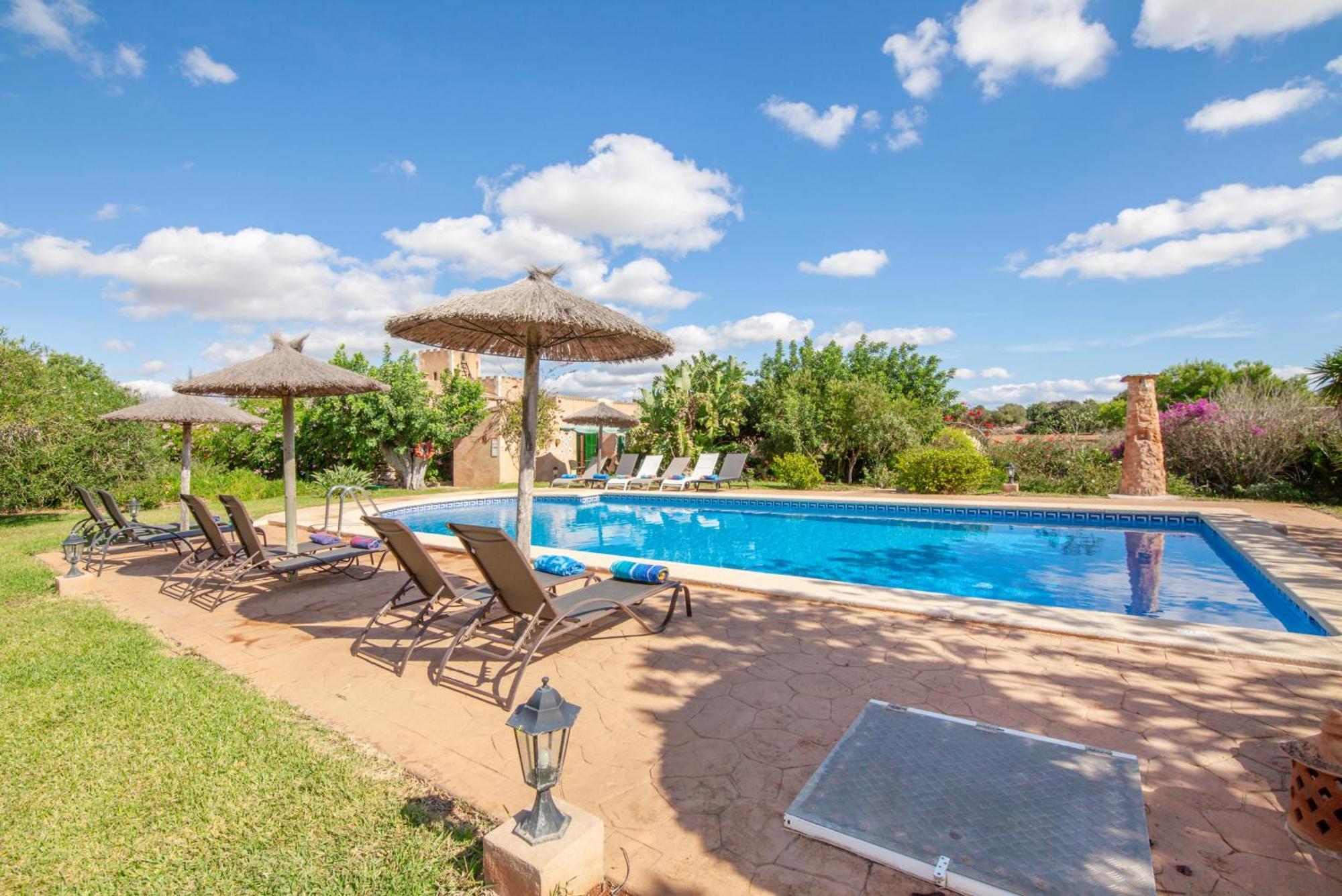 Vakantieboerderij Son Marimon (adults Only) *